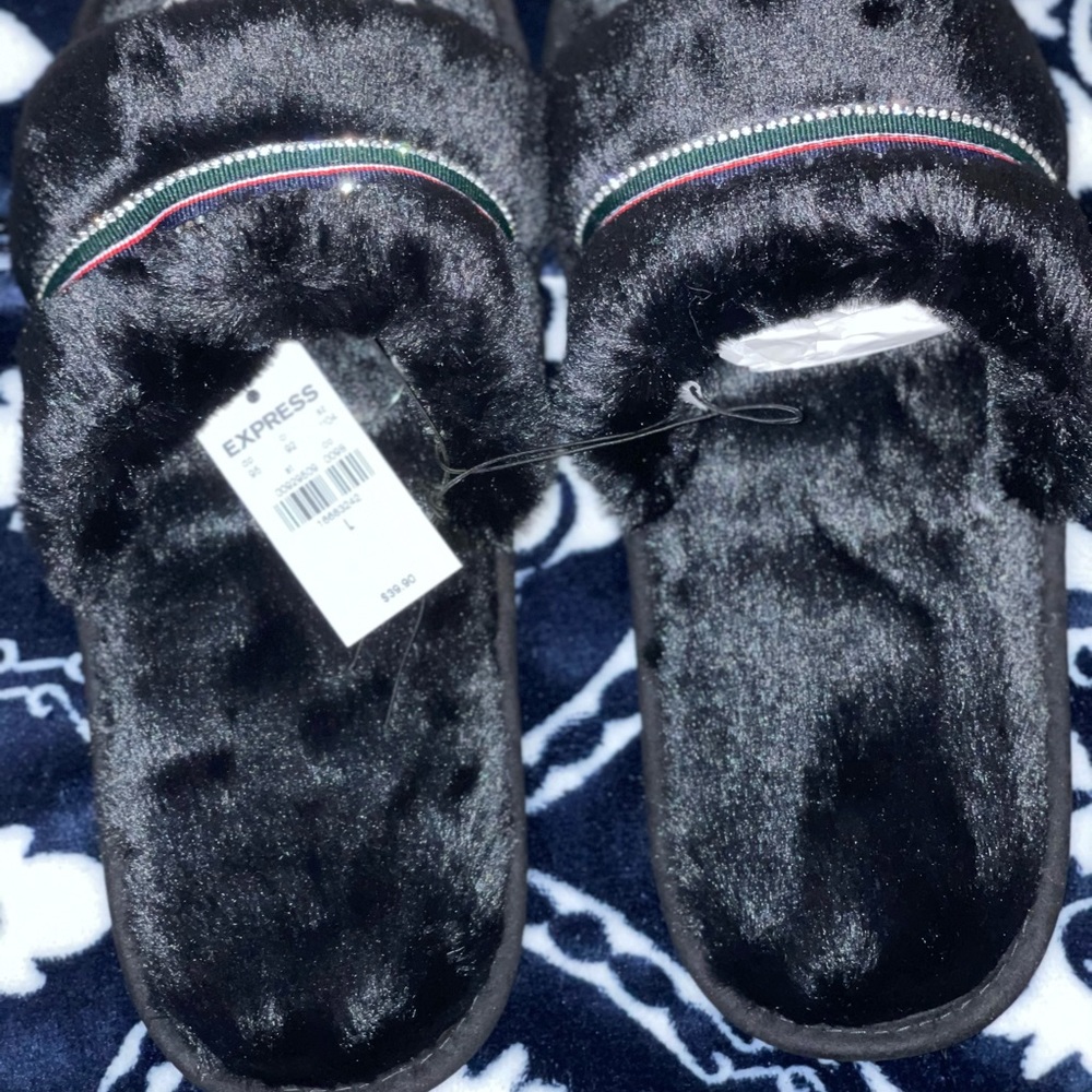 Black Slippers